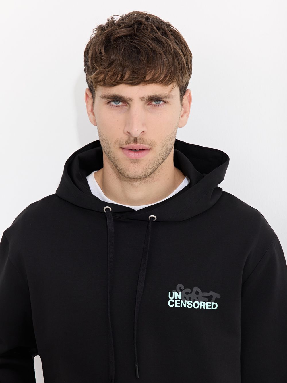 קפוצ’ון עם כיתוב