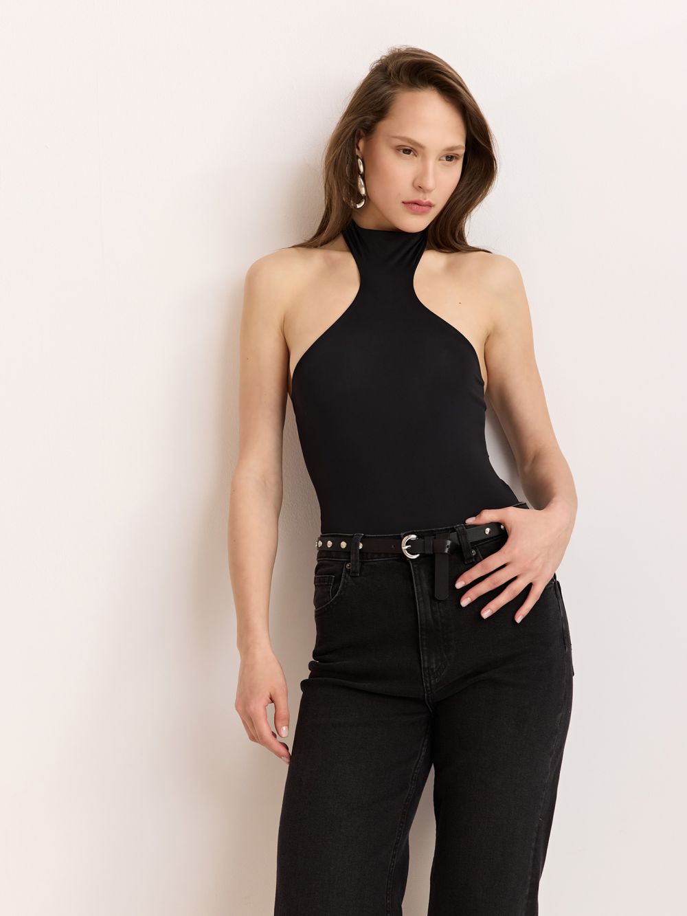 בגד גוף עם צווארון קולר