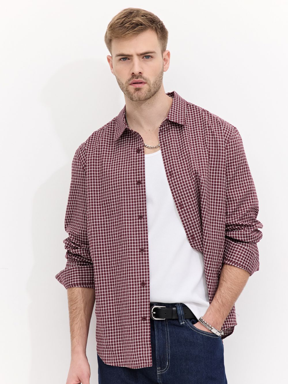 חולצה מכופתרת משובצת