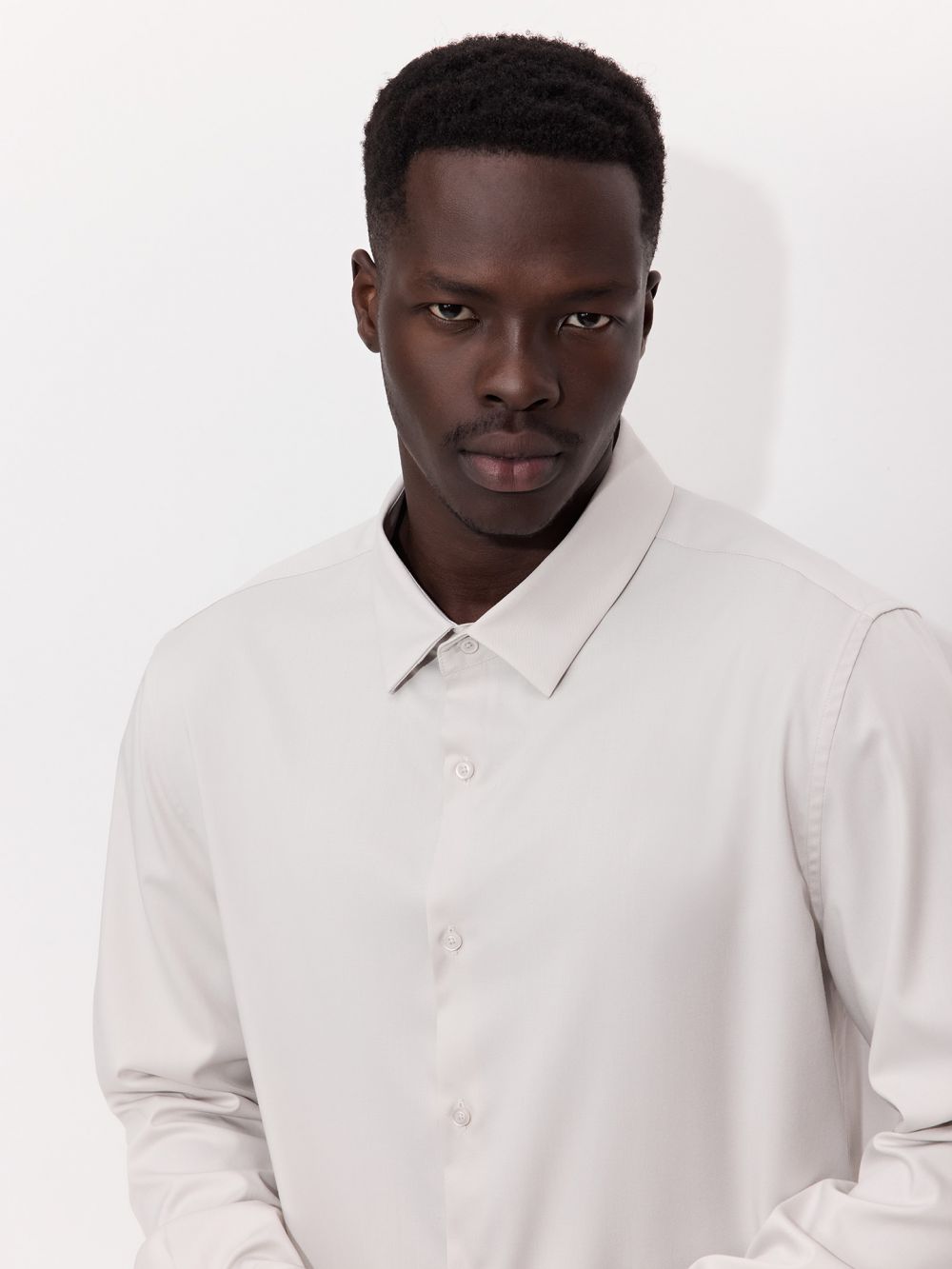 חולצה מכופתרת שרוול ארוך