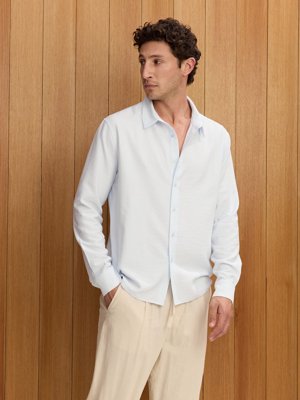 חולצה מכופתרת עם טקסטורה