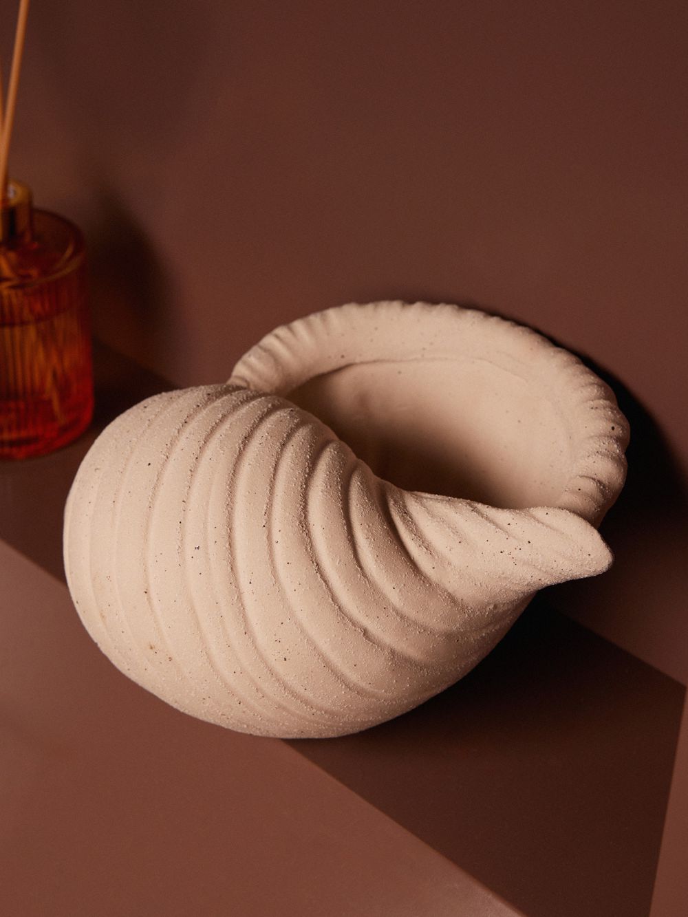 פסלון דקורטיבי קונכיה 20.5CM