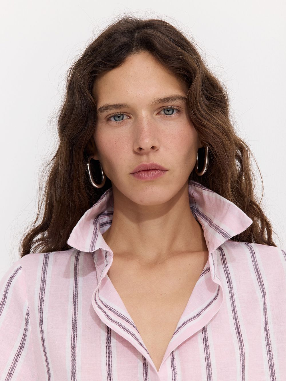 חולצת פסים מכופתרת