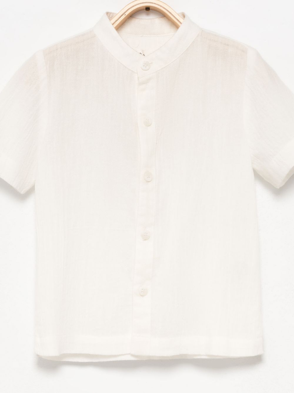 חולצה מכופתרת