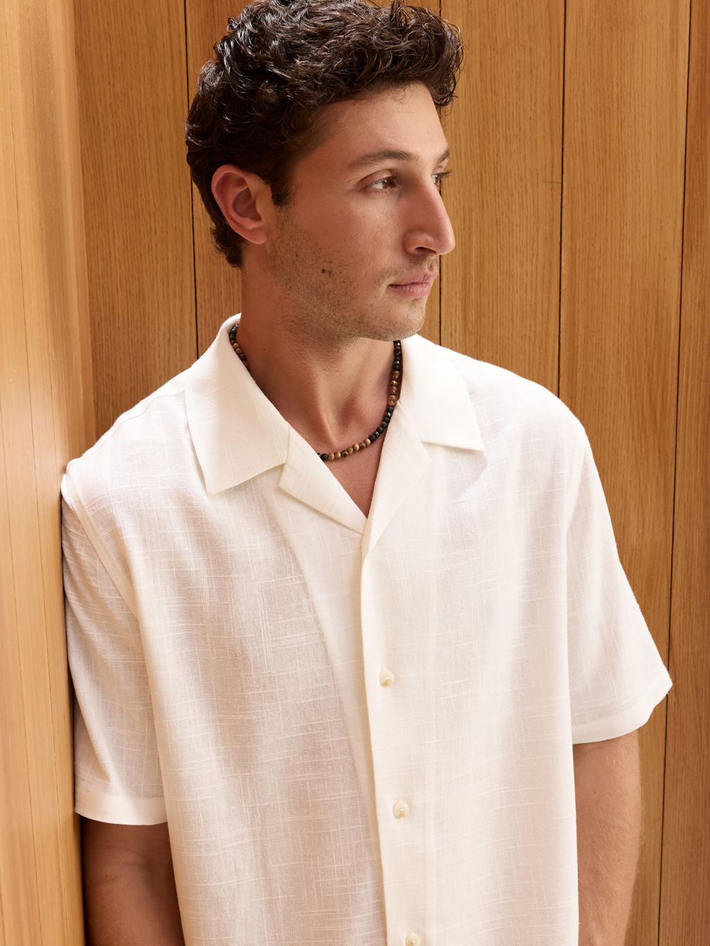 חולצת ריזורט עם טקסטורה