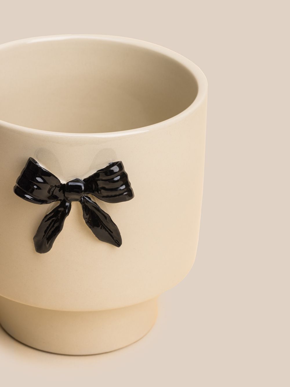 כלי לעציץ פפיון