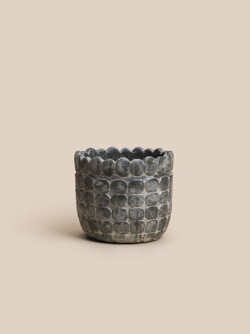 כלי לעציץ ריבועים 18CM