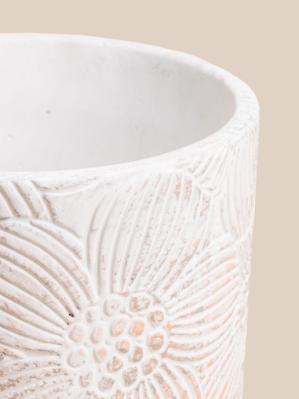 כלי לעציץ חריטה פרחונית 24.5CM