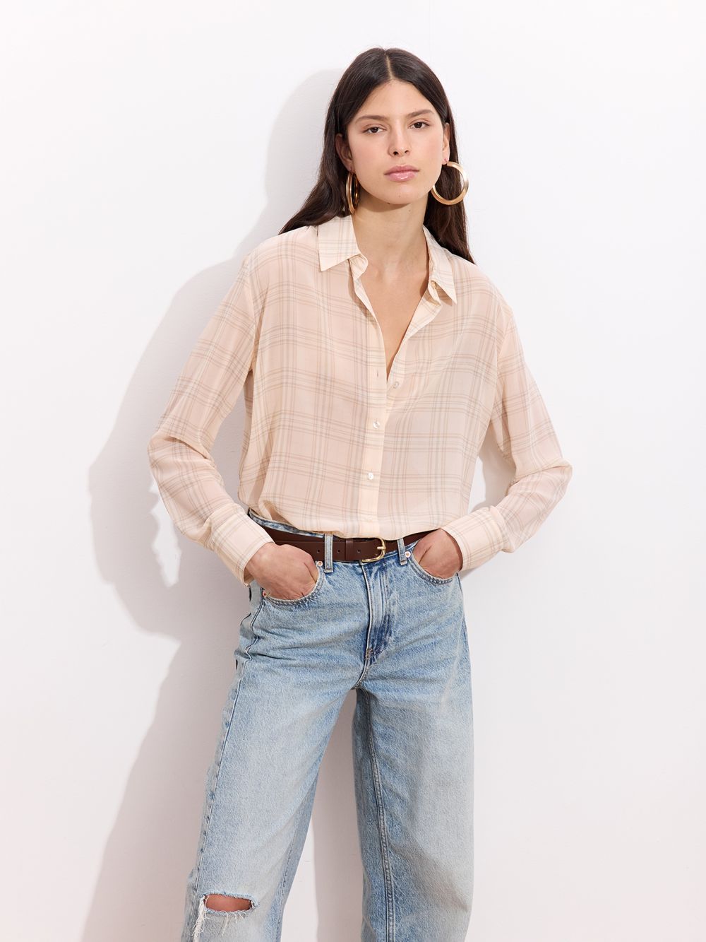 חולצת שיפון מכופתרת