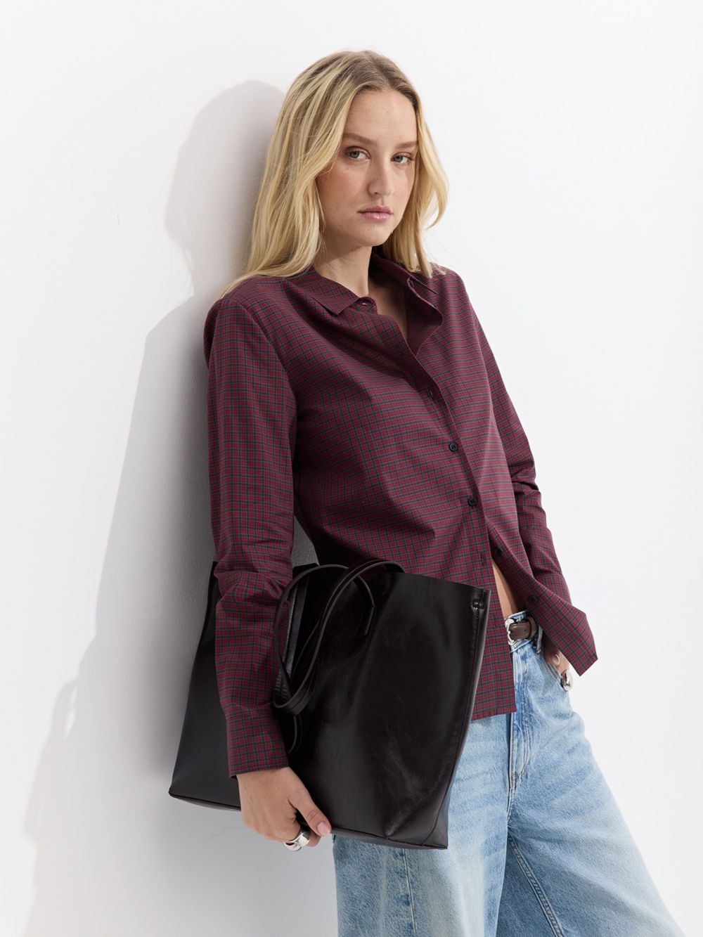 חולצת משבצות מכופתרת