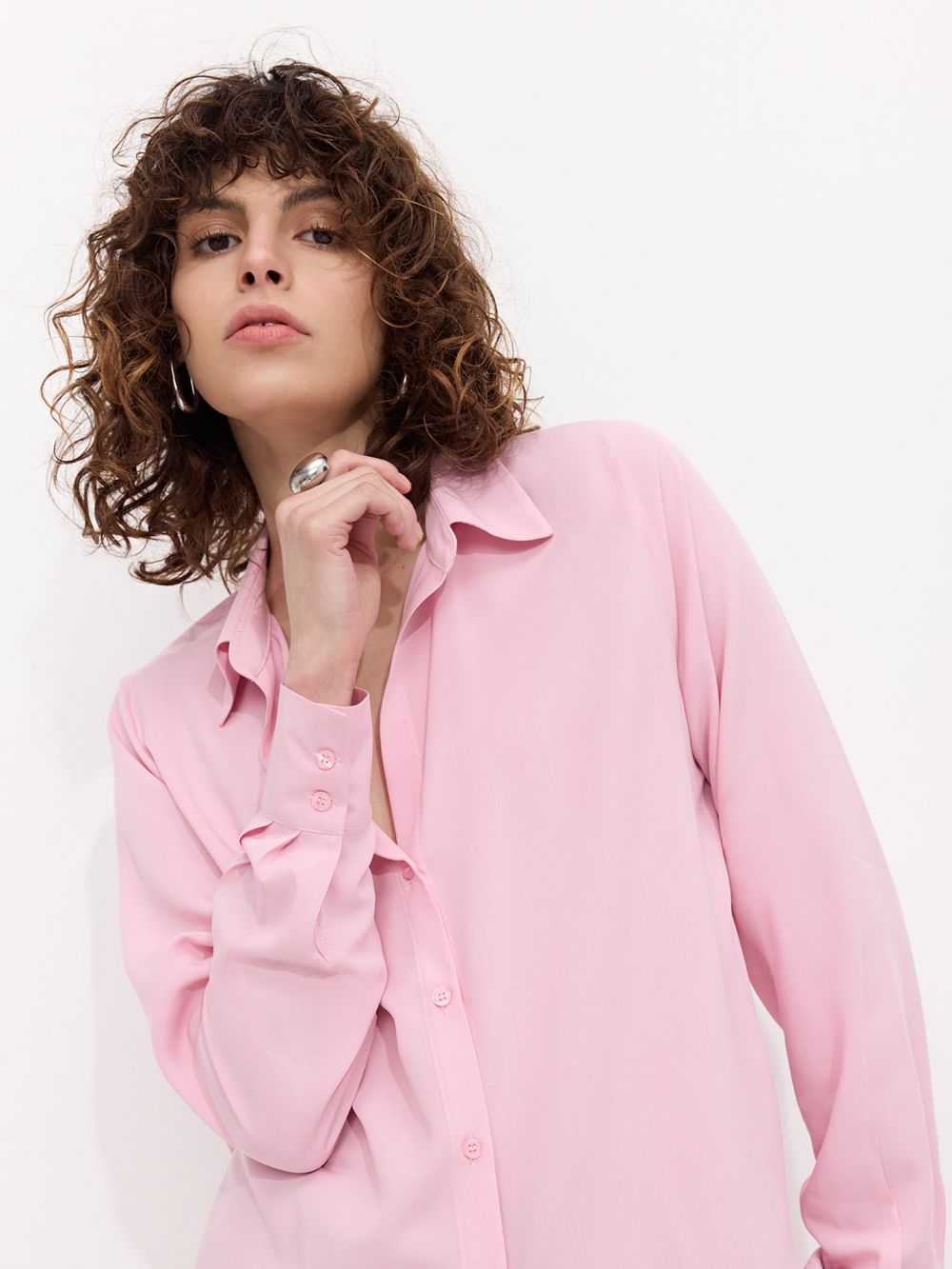 חולצה מכופתרת רכה