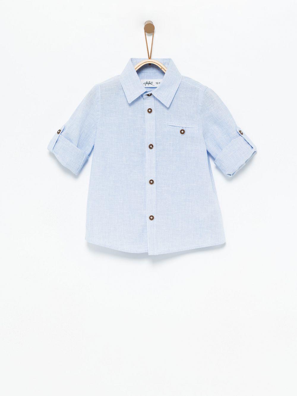 חולצת פשתן מכופתרת