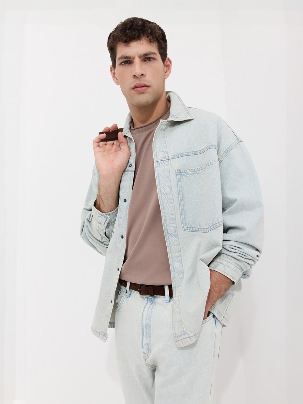 חולצת ג’ינס אוברסייז