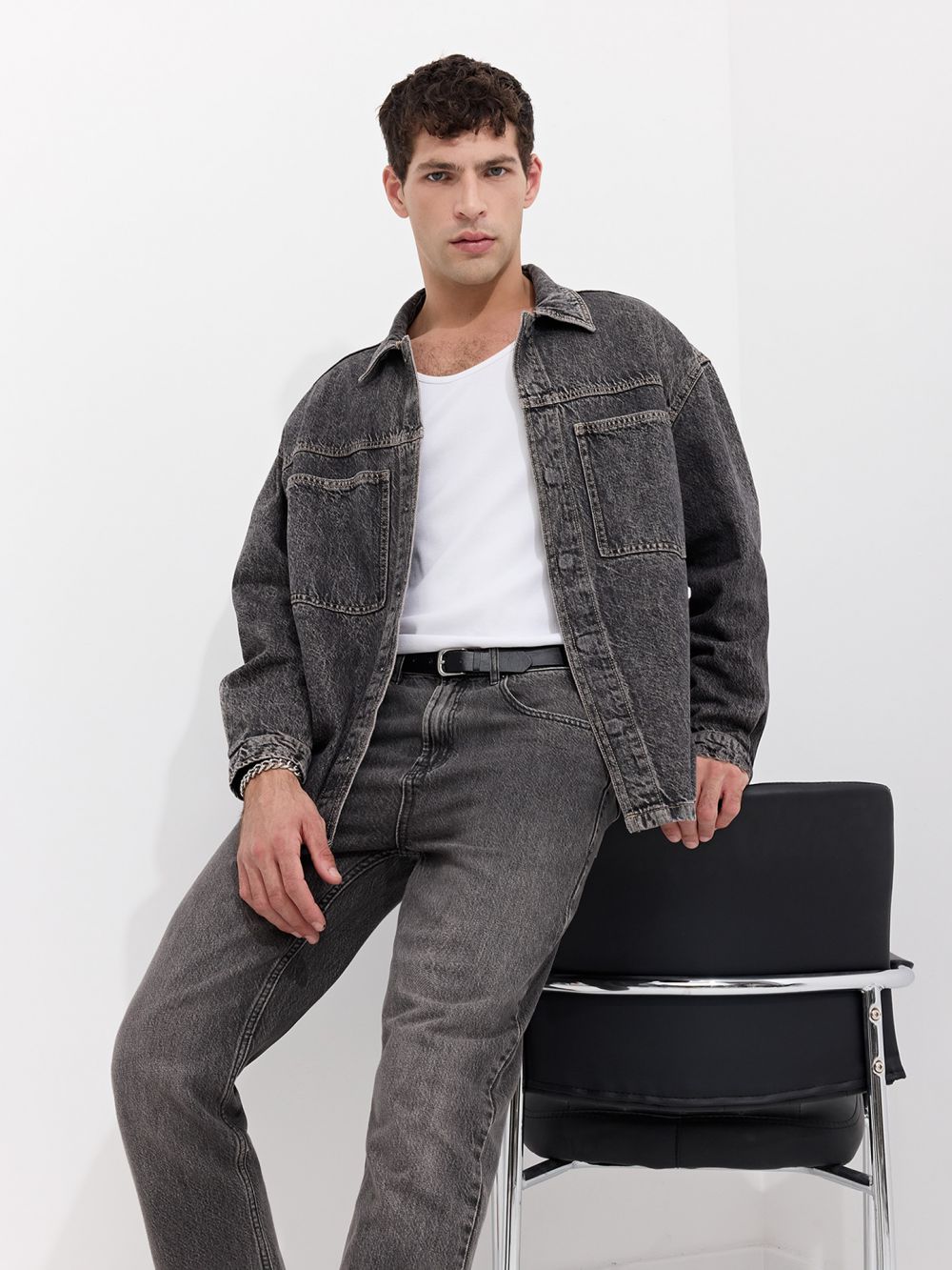 חולצת ג’ינס אוברסייז