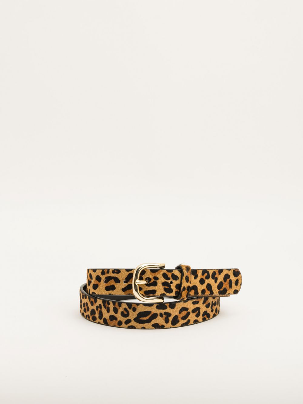 חגורת עור מנומרת