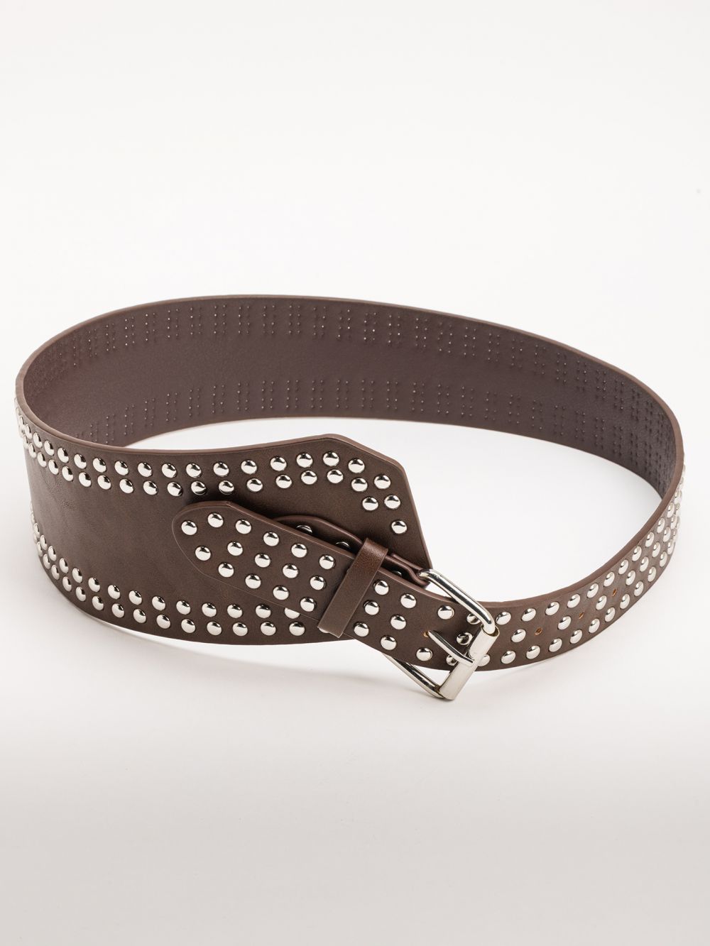 חגורה עם ניטים רחבה