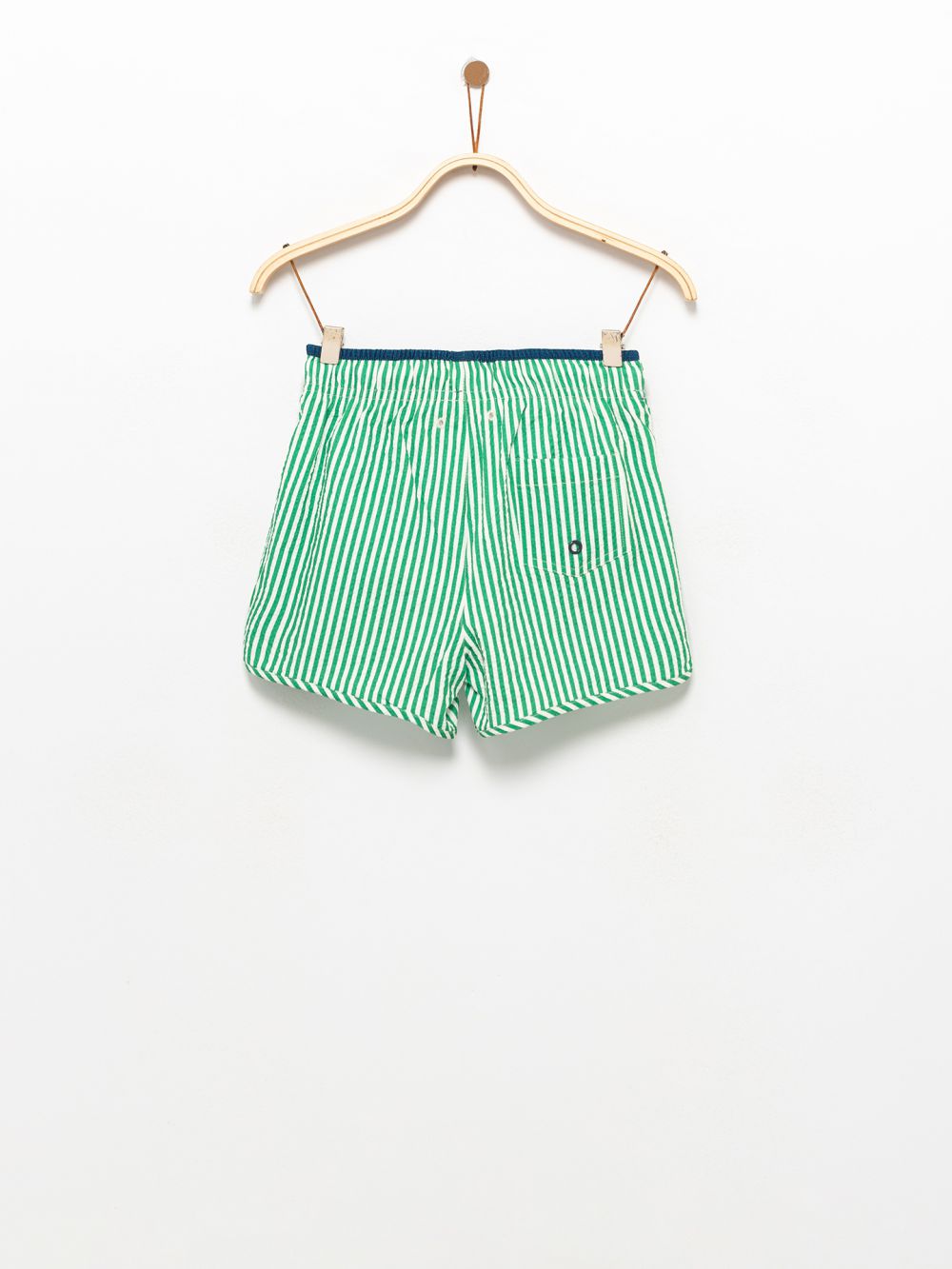 שורט בגד ים