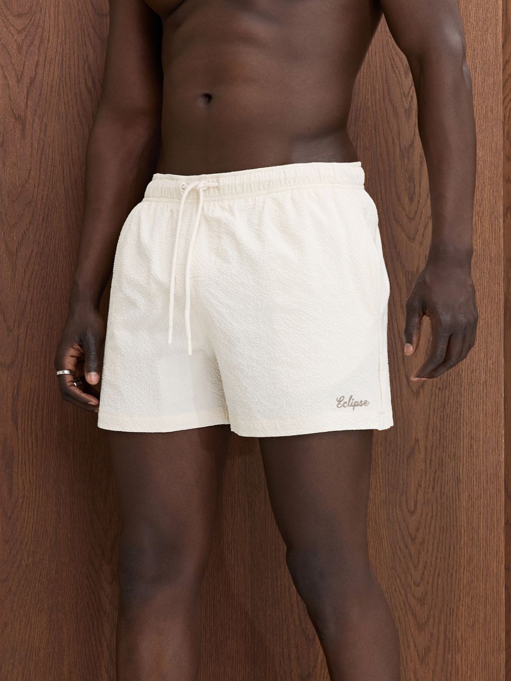 בגד ים עם טקסטורה