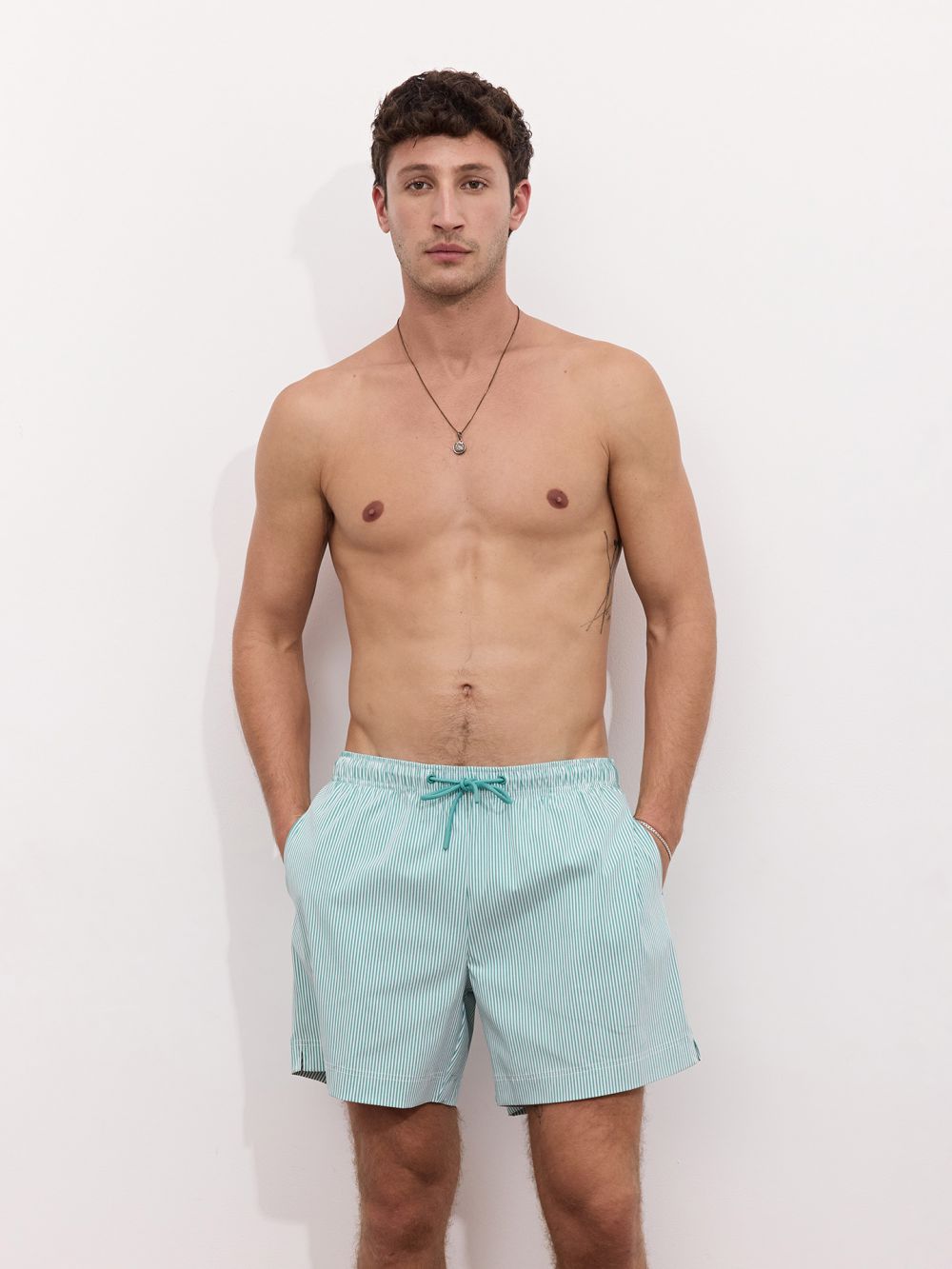 בגד ים פסים