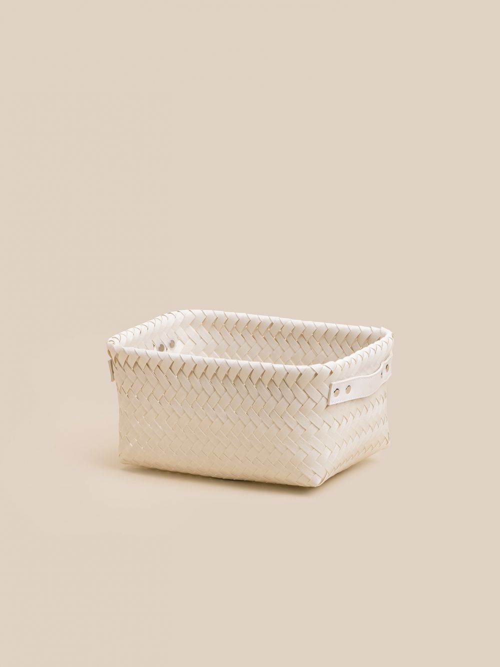 סלסלה מפלסטיק 28X18X12CM