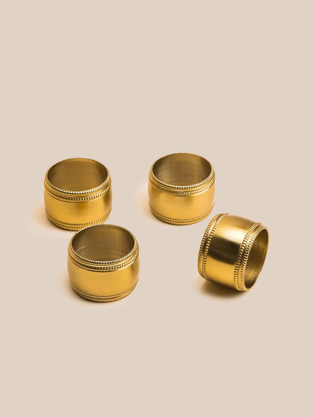 סט 4 חבקים למפיות דנה