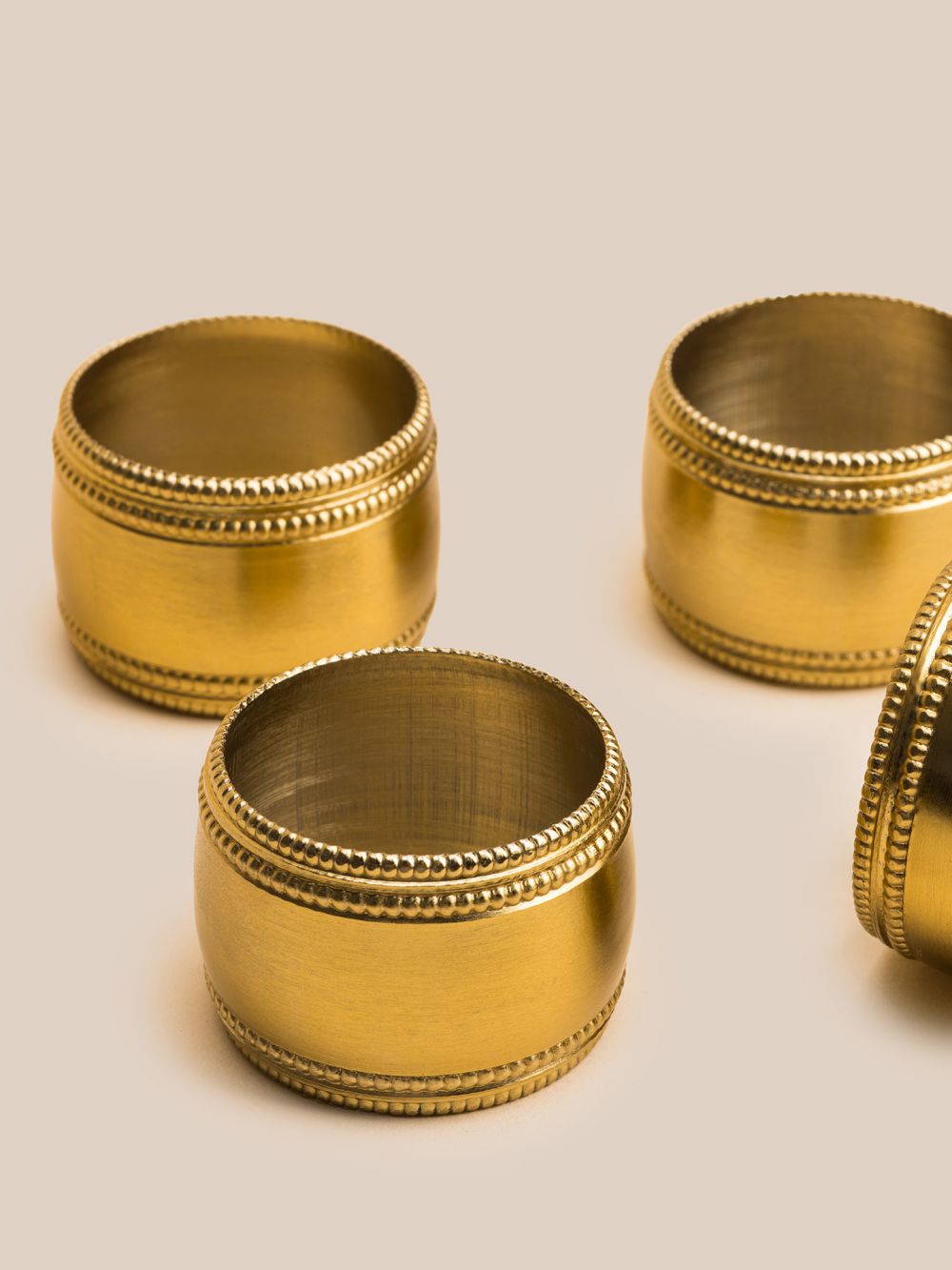 סט 4 חבקים למפיות דנה