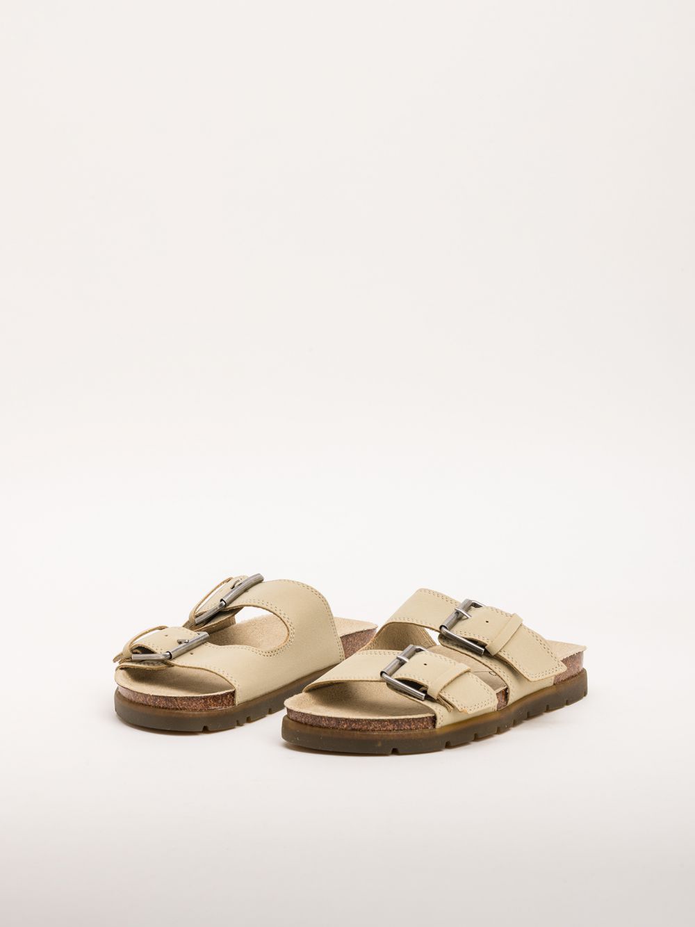 כפכפים עם שני אבזמים