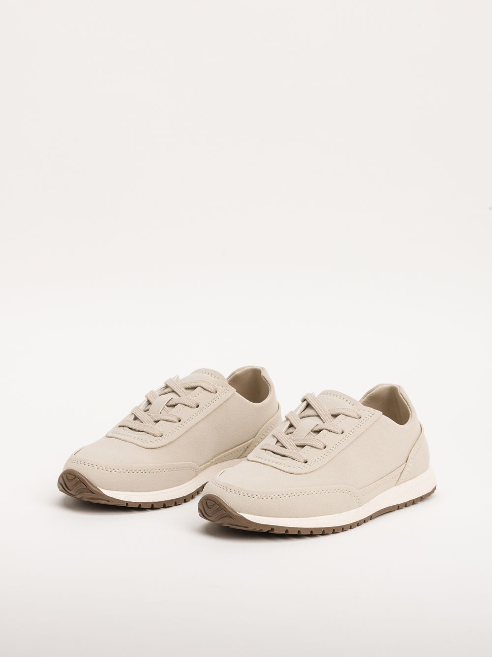 סניקרס בנים ספורטיביות