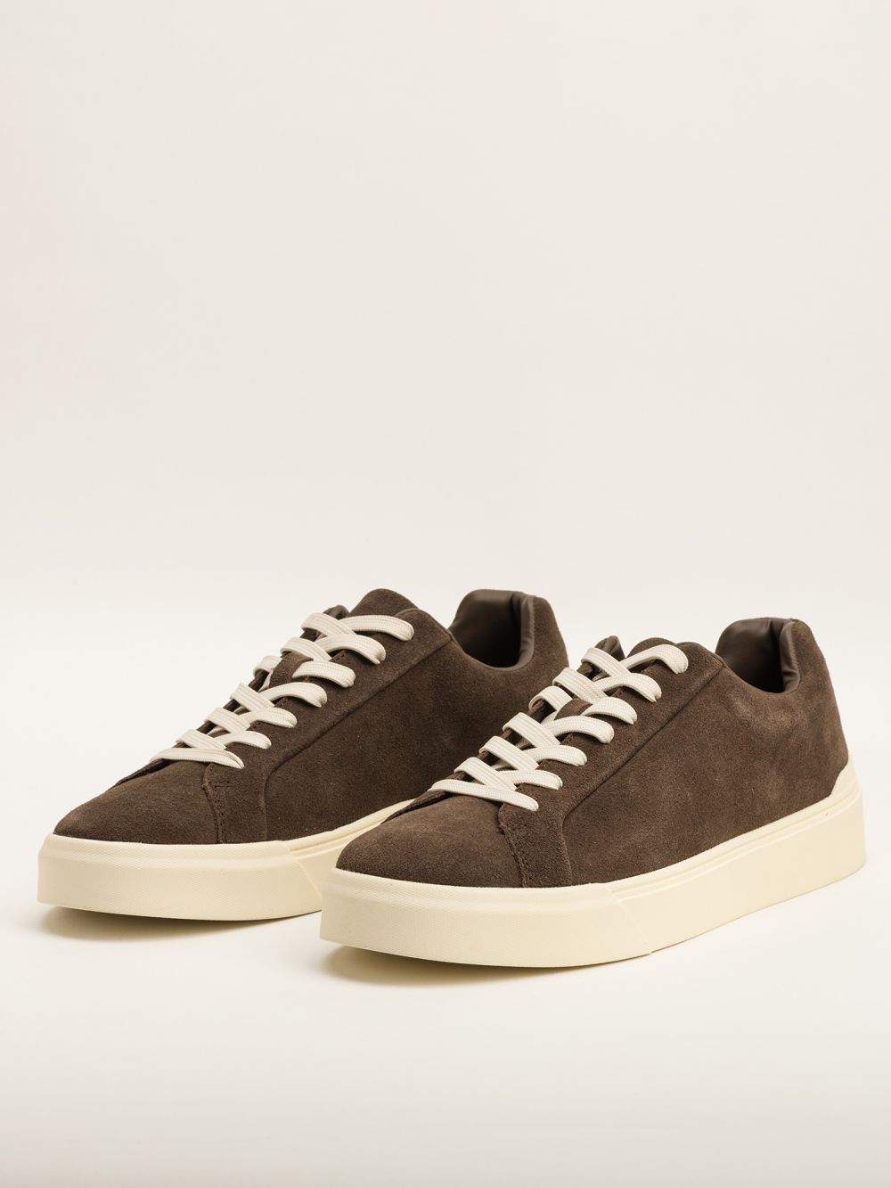 סניקרס מעור