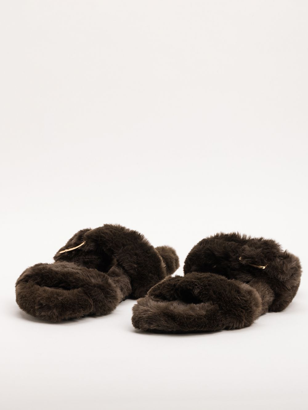 כפכף שתי רצועות פרוותי