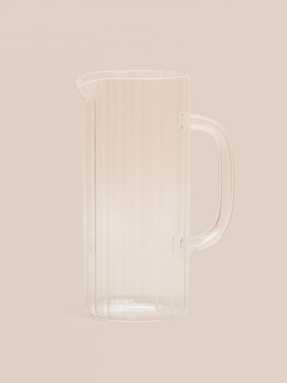 קנקן לשתיה מיה