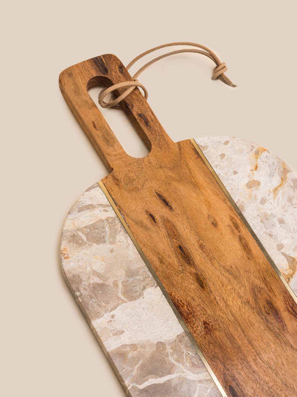 קרש הגשה שיש בשילוב עץ 46.9CM