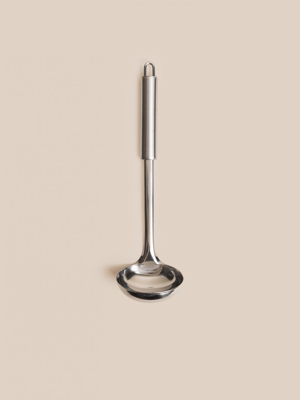 מצקת נירוסטה