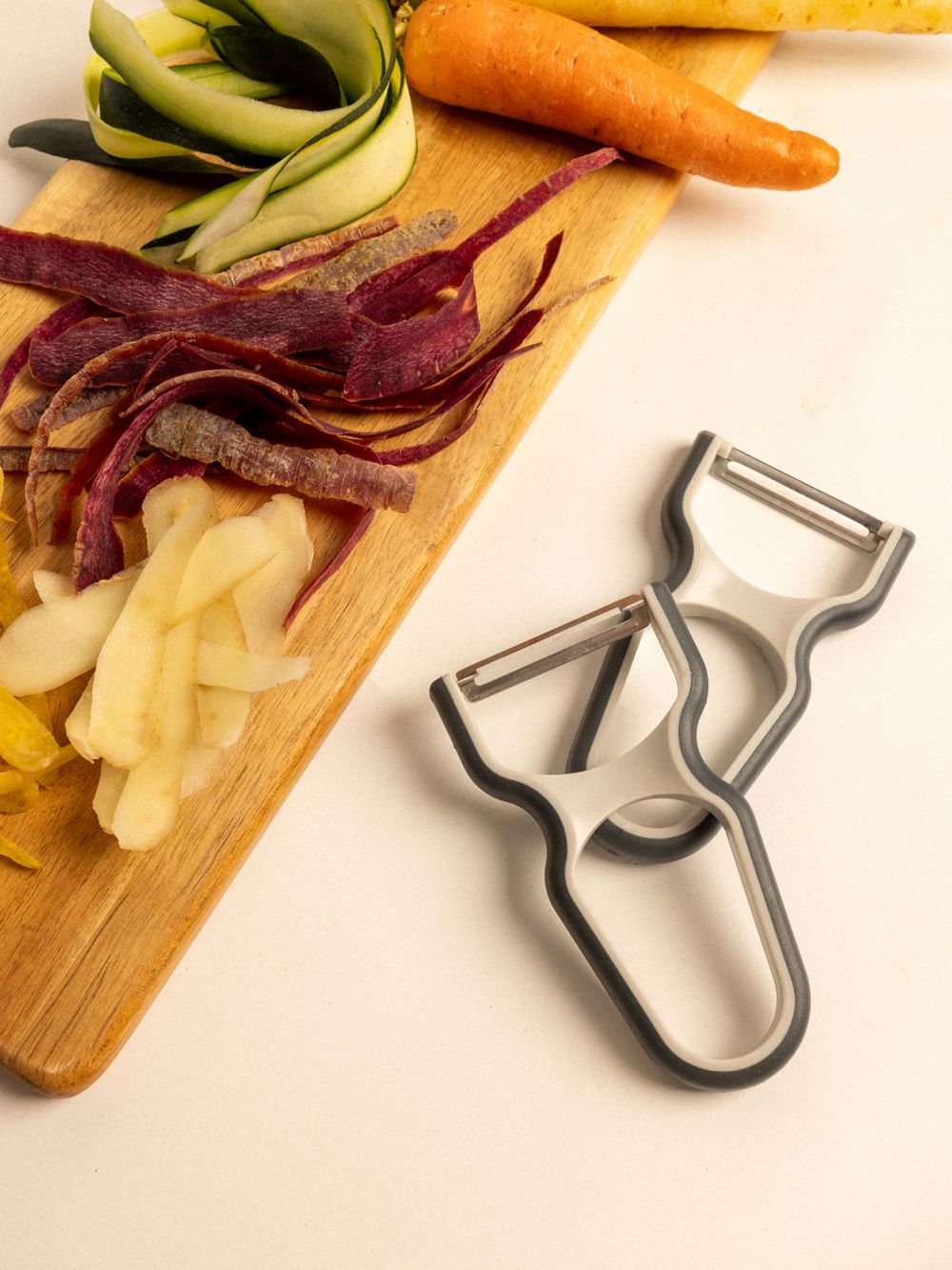 קולפן ירוקות ופירות