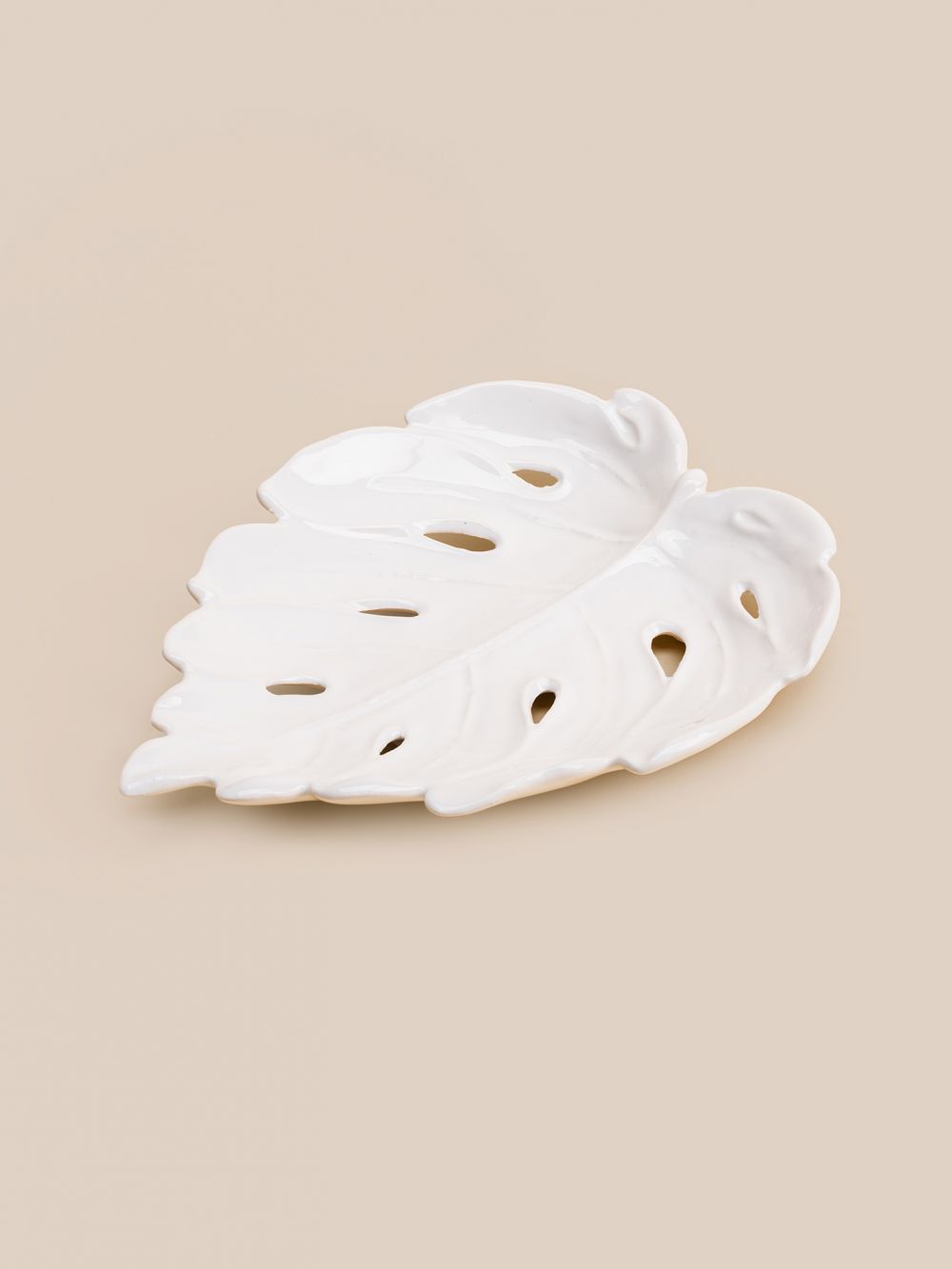 מגש עלה מקרמיקה 21 ס”מ