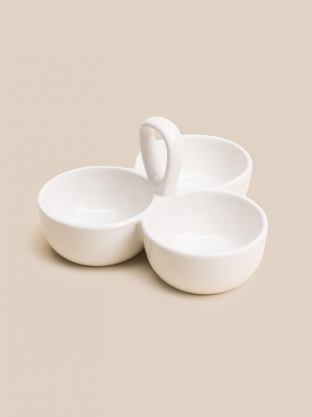 שלישיית קעריות