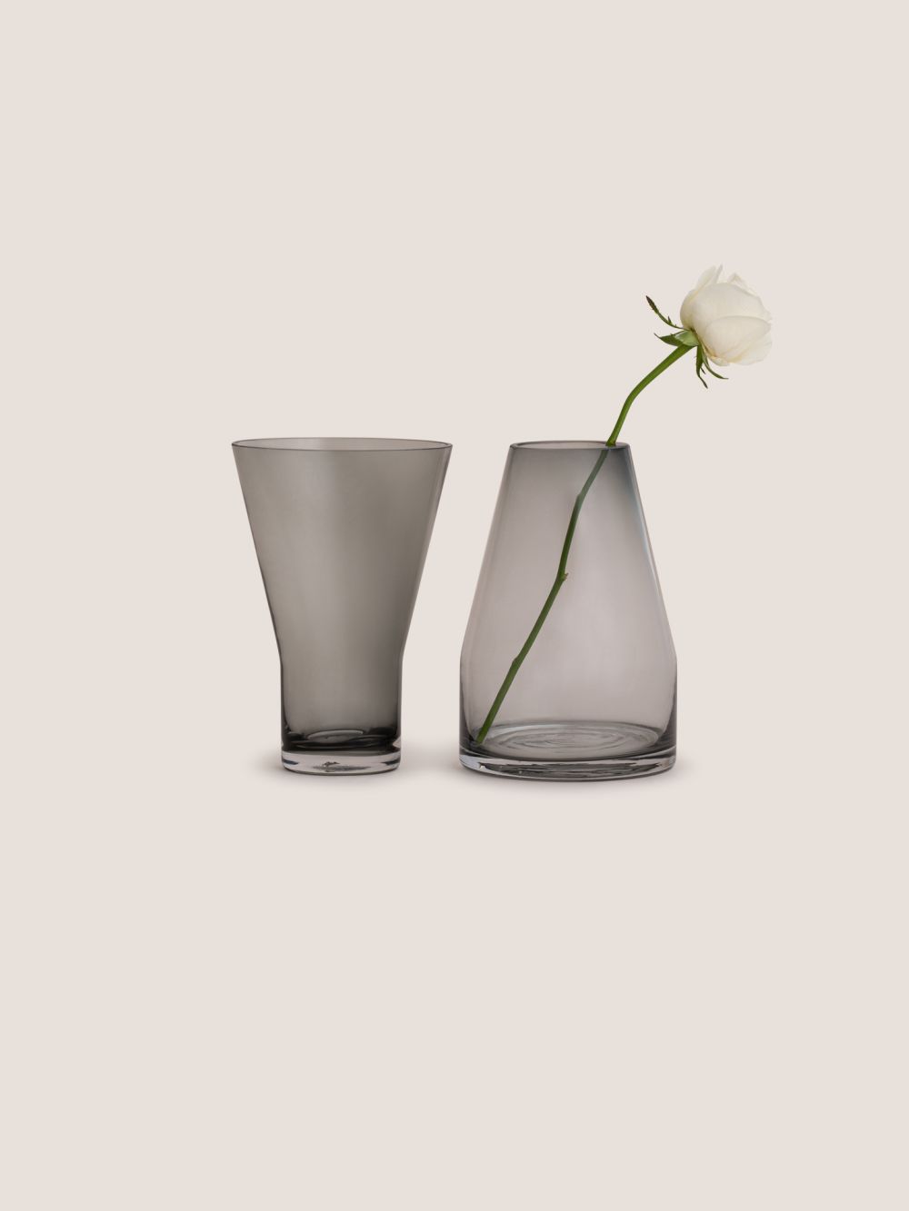 JASMIN VASE