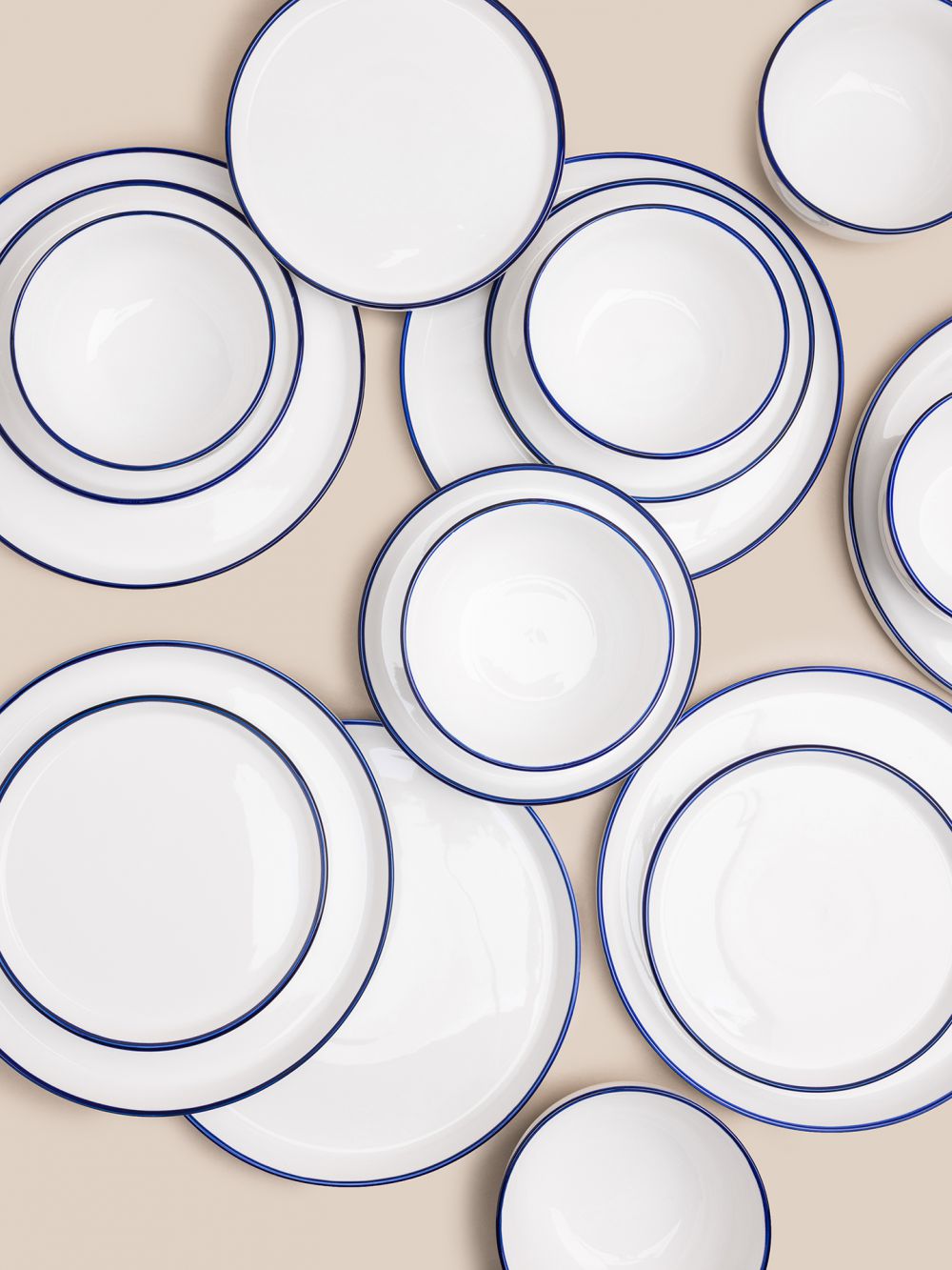 סט פורצלן 18 צלחות