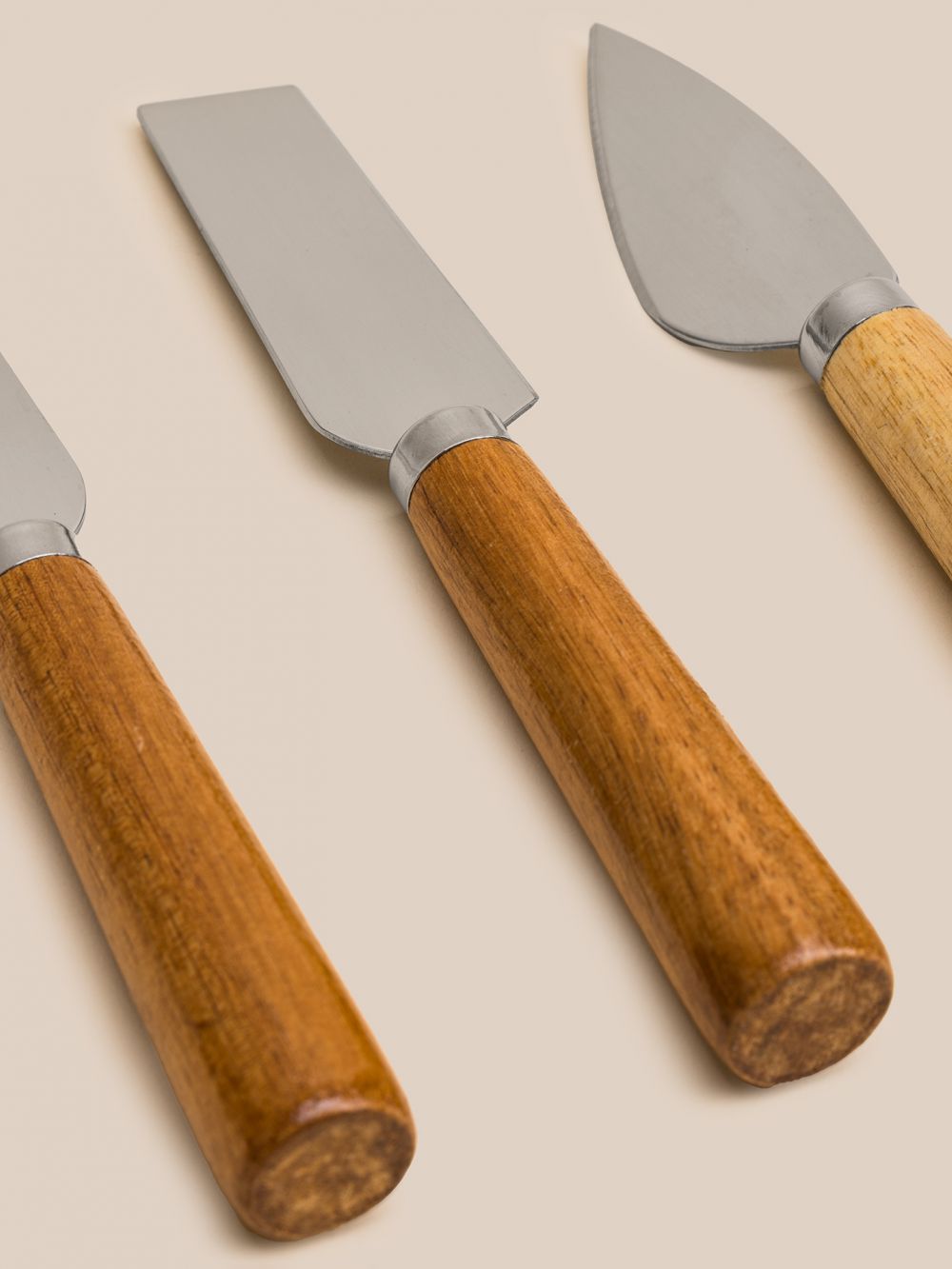 סט 3 סכיני גבינות