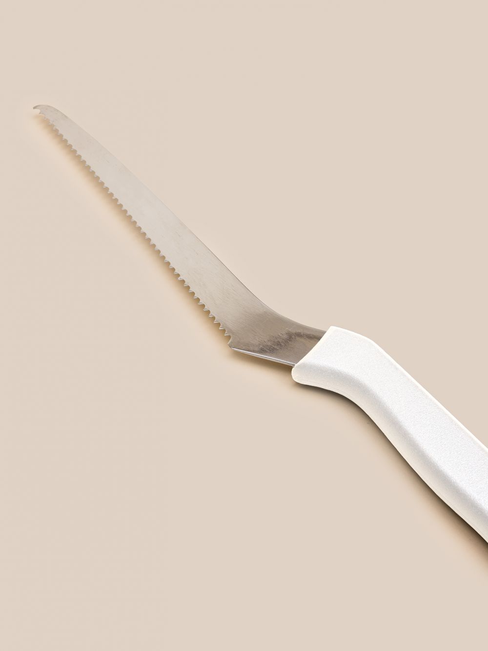 סכין עקומה רב תכליתית