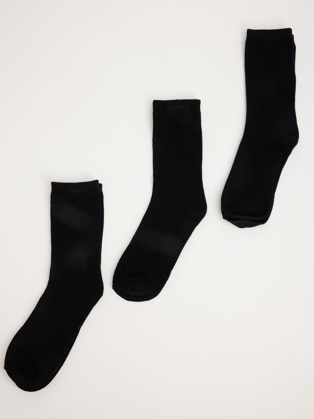 מארז שלישיית גרבי בייסיק