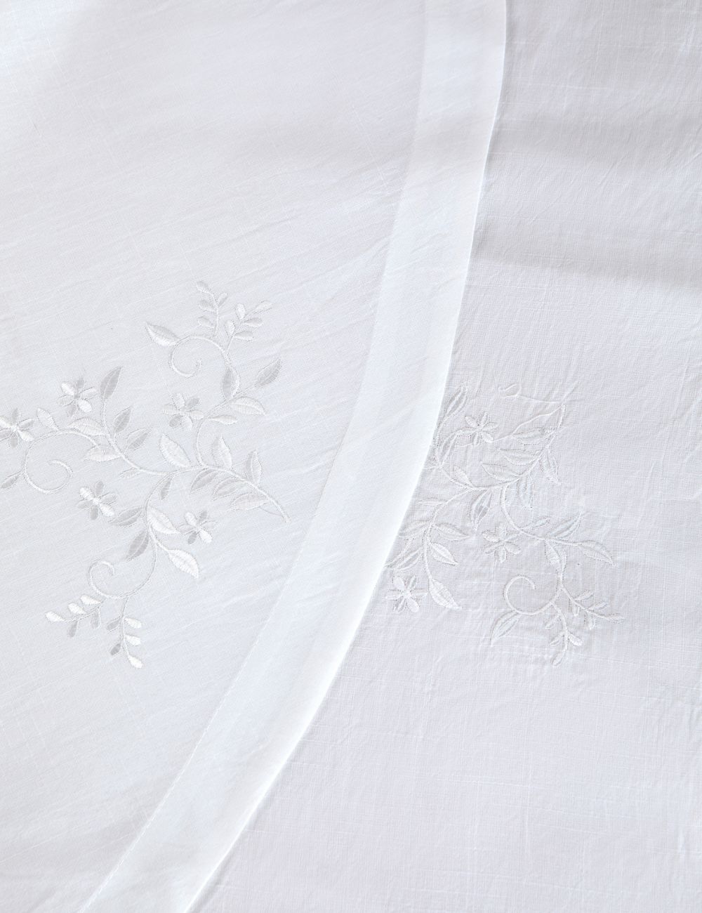 מפה מארי עגולה בקוטר 180 ס”מ