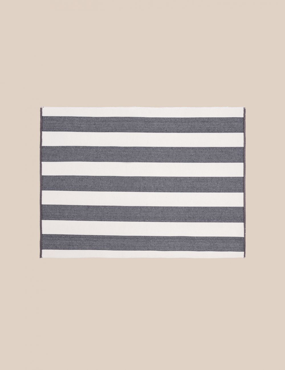 פלייסמנט פסים מבד