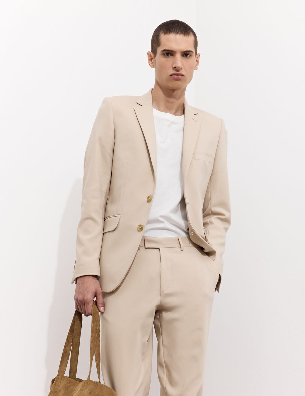 ז׳קט מחוייט