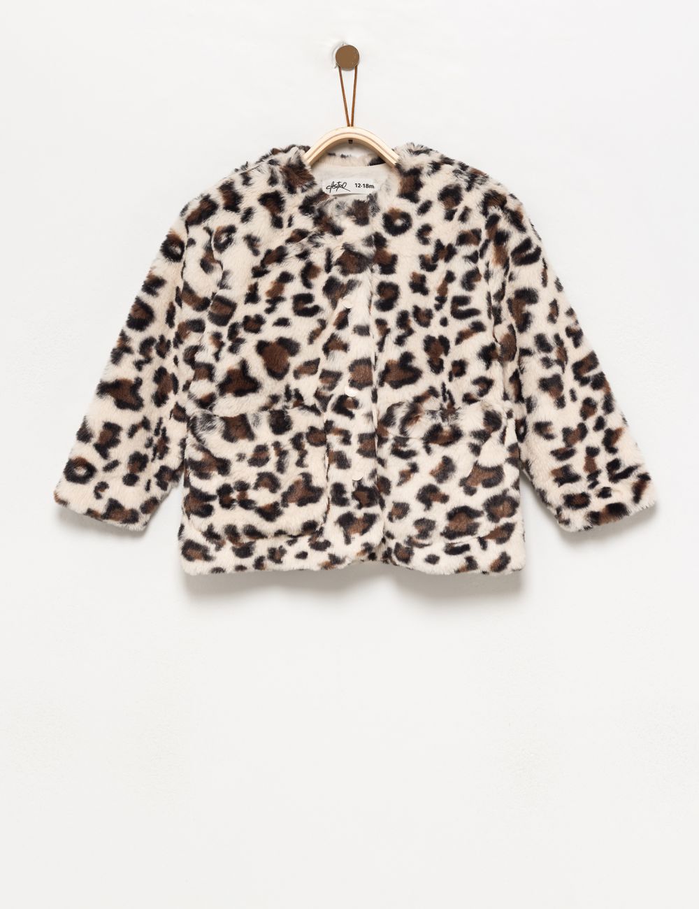 מעיל פרוותי