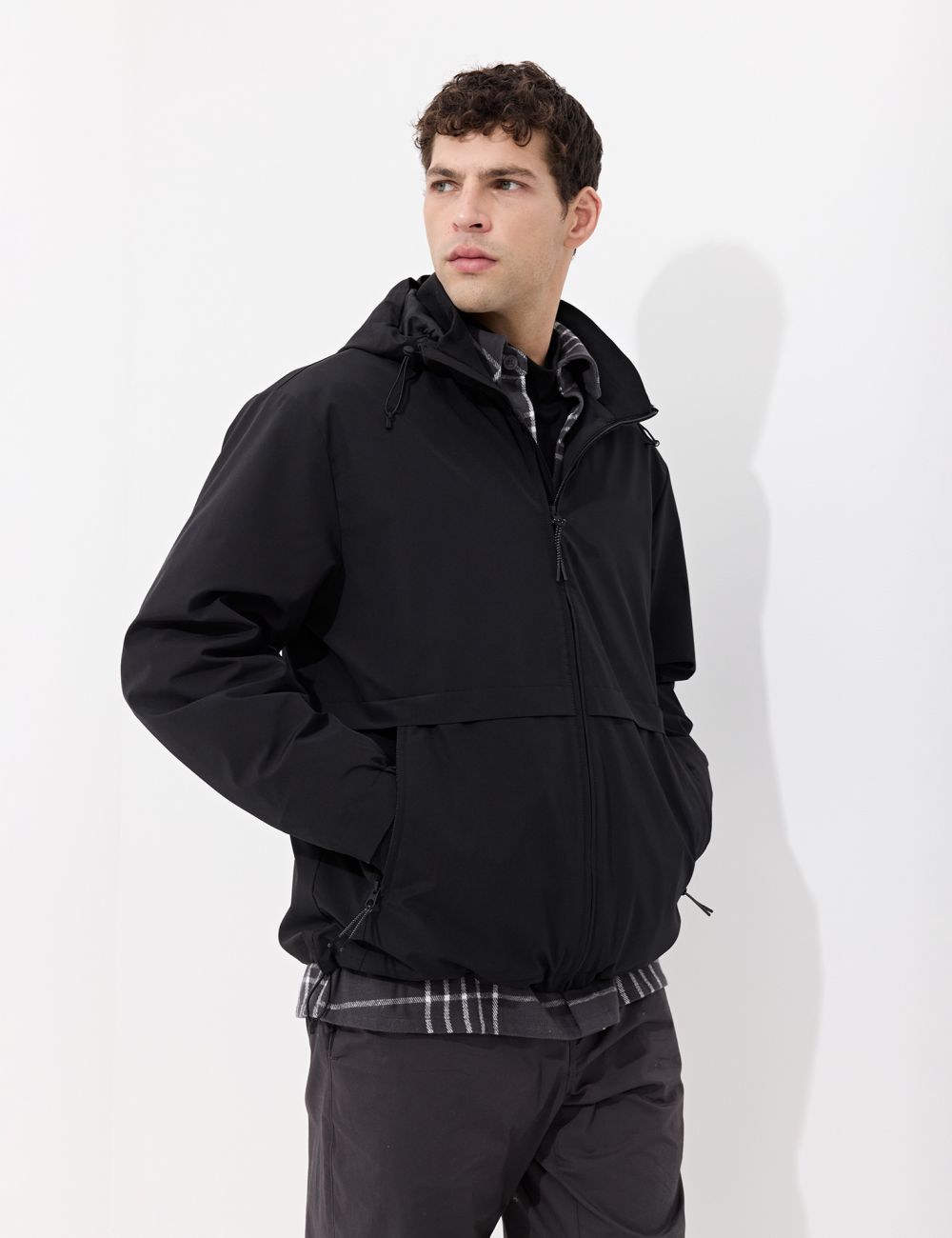 מעיל ניילון