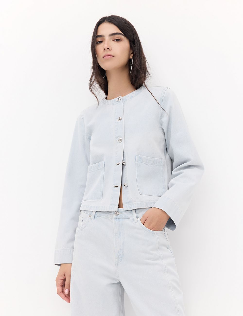 ג׳קט ג׳ינס בסגנון מחוייט