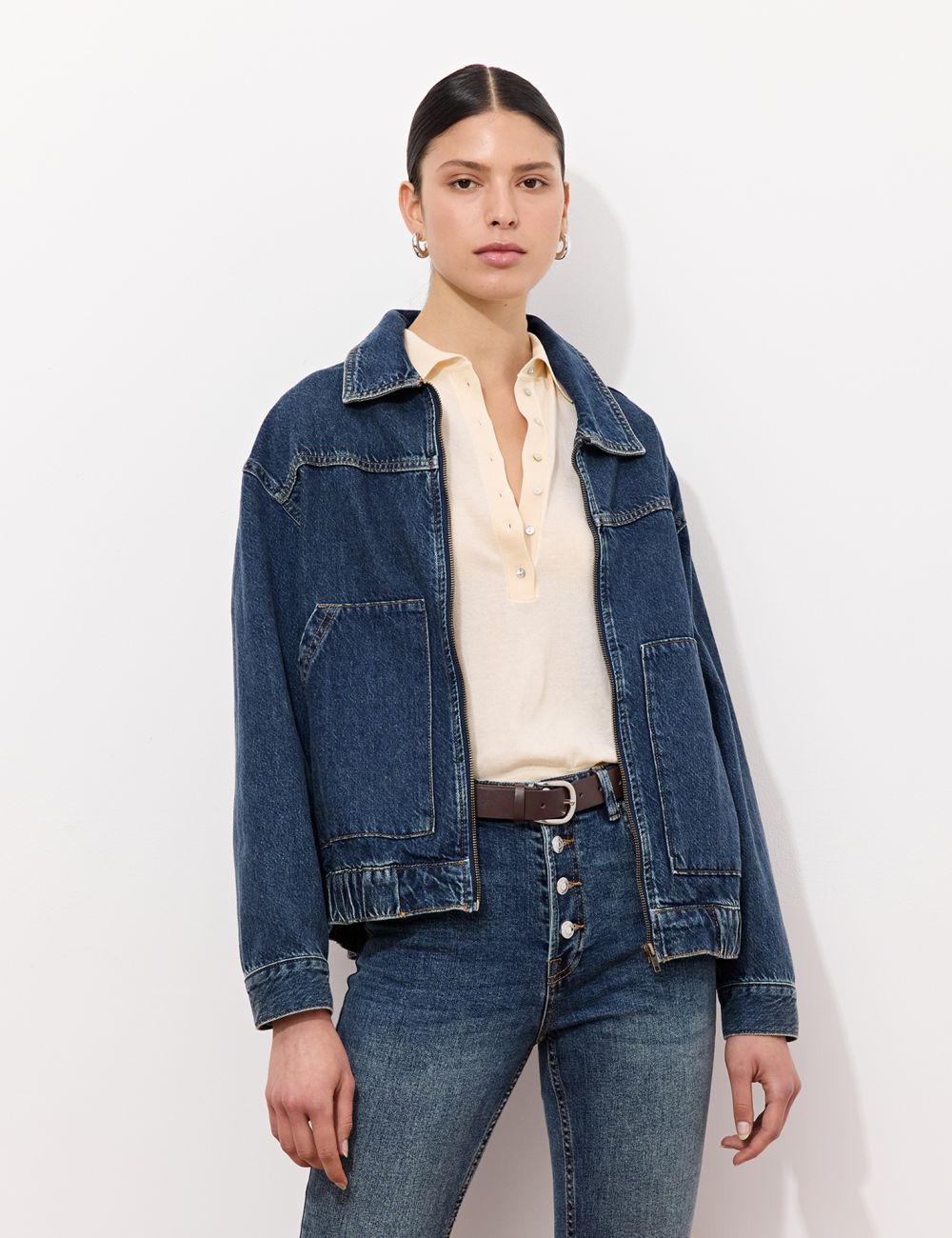 ג׳קט בומבר ג׳ינס