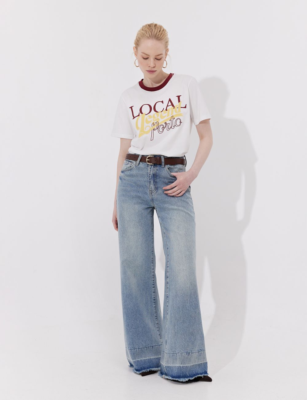 ג’ינס WIDE LEG סיומת פתוחה