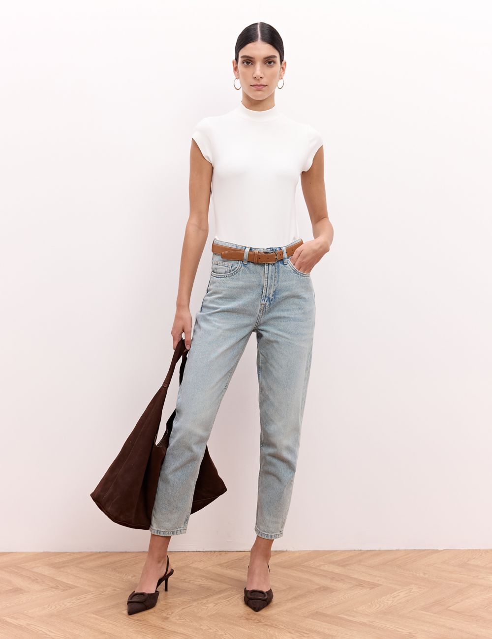 ג׳ינס MOM קלאסי עם חגורה